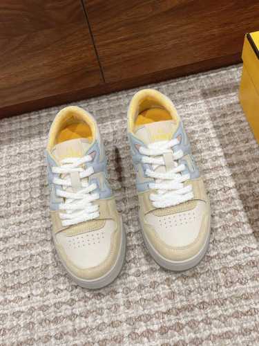男款+10 # 芬迪情侣款休闲运动鞋 设计师Kim Jones打造的首款运动鞋fendi match 和驴牌的Trainer篮球运动鞋 新鲜血液注入加FF复古的