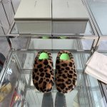 Marni 毛拖超舒适光腿穿 回头率满分一年四季都能随意出门就穿博主热门单品推送码数:35-44