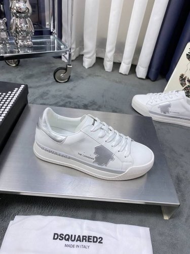 商品商标: Dsquared2 D2次方 正码码数: 38-44 45.46定制 商品材料: D2秋季新款时尚潮流，采用多种材料制作，羊皮内里和垫脚，系带方式，