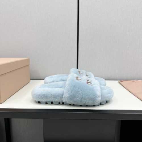 高端品质muumuu 2024今年秋冬最火羊毛拖鞋爆款来袭 顶级 品质、完美细节、市场最高版本、你值 拥 原版橡胶 进口皮毛 内里 垫脚:羊毛 Size：35-