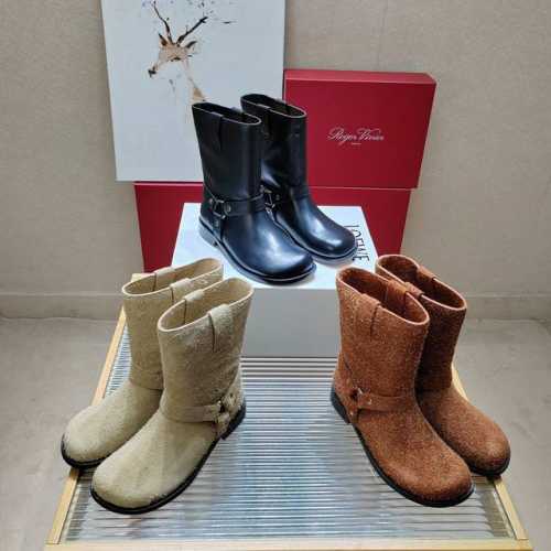 Loewe 罗意威 24Ss 秋冬新款 方跟厚底女靴套脚一脚蹬弹力靴牛皮平底时装靴短靴 简约大气时髦 耐看不过时 是时尚圈永不退潮的经典所在 复古的英伦风格 让