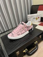 DG～ 情侣装休闲鞋 2024z柜同步发售 码数:35-46# 鞋面选用多材质拼接真皮内里，舒适透气，鞋底：原版舒适耐磨大底，实物拍摄实物更赞