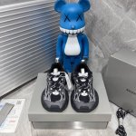 出厂 原版1：1顶级版本 区分市面广州版本 Balenciaga巴黎世家 九代 最新爆款3Xl Sneaker系列 情侣款 休闲 老爹鞋 运动鞋 原版购入开发