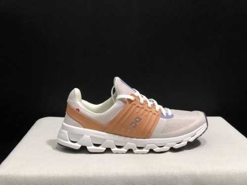 310 顶级版本On昂跑 Cloudswift 3 舒适减震防滑透气低帮跑鞋！ 瑞士高性能运动品牌On打造的此系列作品，鞋面由再生聚酯纤维和网眼布制成，采用独家