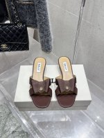 顶级版本 Bally 2025春夏新款时尚织带蝴蝶结扣饰粗跟平底拖鞋凉鞋单鞋系列 款式新颖别致，采用方形头型设计 配以最新Bally 字母扣搭设计突出品牌标识，