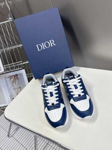 Dior 迪奥 经典B25系列runner休闲 运动鞋 跑步鞋已经调整到极致 大底升级 面料升级 舒适度全面升级！原版购入开发 做货 这款 B25 Runner