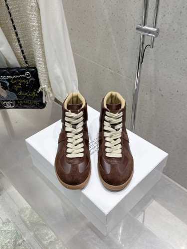 情侣款 男10 Maisonmargiela Mm6 马吉拉 高帮情侣款针织连袜漏孔德训鞋 休闲运动鞋 原版购入开发 做货 鬼才设计师品牌，一个轻奢品牌 这一款
