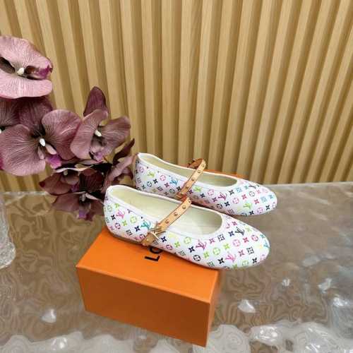 LV 路易威登 25 2025 早春新品 顶级版本专柜主打最新款 玛丽珍漆皮单鞋 硬货上新 鞋面：牛仔布 老花布内里：进口山羊皮里大底：真皮大底鞋码: 35-4