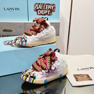 顶级版本 涂鸦 白色涂鸦 Graffiti Lanvin浪凡情侣款Curb运动鞋拼接系带低帮时尚板鞋，涂鸦、泼墨面包鞋滑板鞋高帮鞋一脚蹬 The Curb是一款
