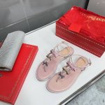 高品质 ！ R C 芮妮乔薇拉，RC高版本春夏新款，夹脚渐变蝴蝶结水钻平底凉鞋鞋面：丝绸+克里奥水晶钻 内里：特定羊皮内里垫脚 大底：原版一致真皮大底Size