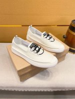 armani 阿玛尼 男鞋高端品牌 官网1:1最新款：原版开模定制，升级版顶级大底，更轻便，防滑。鞋面柔软小牛皮+头层皮里，市场顶级品质，时尚主打潮流，百搭爆款