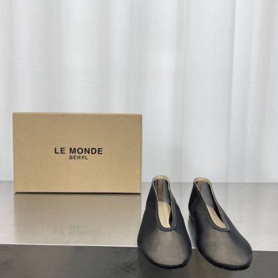 高品质出厂P330 le Mon*E Bery*新款网纱平底单鞋凉鞋！ 鞋面采用高密度网纱 衬里垫脚羊皮 意大利进口加厚真皮大底 码数:35-40（40定做不退