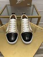 定做款 出厂价 。christian louboutin CL红底鞋 专柜系列，情侣休闲板鞋 独家热款发布活动乳胶垫脚成品大底车线女35-40#男38#-46,