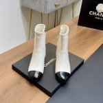 顶级版本 Chane*｜小香 经典简约百搭高跟链条扣短靴马丁靴 本季秋冬季节必备单品！香奈儿女士钟爱简约又难以抗拒系 搭配展现与众不同的穿搭风格。时尚达人鞋柜必