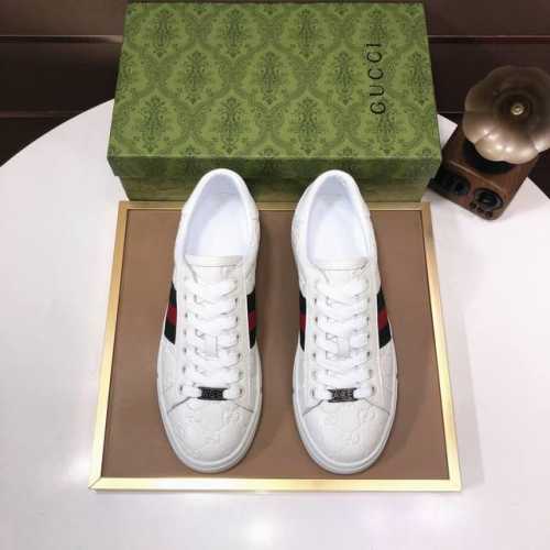 工厂 Gucci 古奇 官网1:1运动男鞋火爆上市，采用原版布料+水染羊皮内里，再加官网原版1:1舒适大底。时尚百搭，着脚超舒适、透气。标准鞋码38 45 45