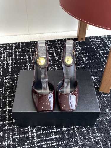 代购级 SAINT LAUREN* YSL 杨树林新款小细高跟凉鞋 设计更稳更好穿 小姐姐的美丽尤物高跟鞋 优雅迷人性感 女人味十足！进口漆皮 内里垫脚羊皮 意