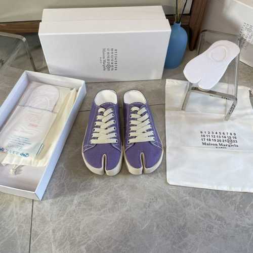 出厂价 独家私模新款 Maison Margiela 新款白色logo印图分趾帆布休闲鞋。买原版历经二个多月反复复刻终于出货了。材料，工艺，做工就不一一详细描述