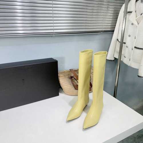 高品质出厂矮 ！ 小众潮牌jilsander吉尔桑达 Ss秋冬猫跟修身辣妹骑士靴尖头长筒靴！ 极简主义炒鸡柔软舒适矮跟鞋时髦精绝对不能错过的必入款，没有任何繁杂