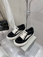 出厂 Rick Owens欧文斯 24ss 新款情侣款复古板鞋黑暗系 休闲运动鞋原版购入开发 做货 掌握时尚的默契，采用全粒面小牛皮，散发出品质与独特设计的高级
