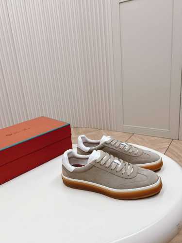 出 男款 Loro Piana 诺悠翩雅tennis Walk系列 Lp德训鞋 休闲 运动鞋 板鞋 原版购入开发 做货 这款新款绒面革网球鞋采用超低帮设计，适合