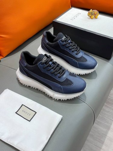 商品名称：Gucci 古驰 正规码数 38-44 休闲鞋 商品材料：精选 牛皮鞋面，柔软羊皮内里；原厂大底。