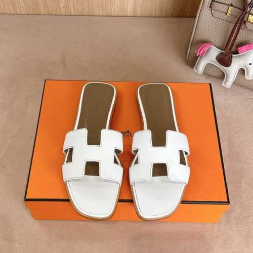 经典白色拼接踮脚 』出厂价P Hermes 爱马仕H拖鞋Oran凉鞋系列 时尚又百搭 超级舒服 每个细节都做到极致 原版丝绒面料 原版1:1独家私模鞋面 原版真