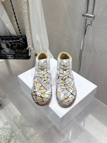 情侣款 涂鸦款 男10 Maisonmargiela Mm6 马吉拉 高帮情侣款针织连袜漏孔德训鞋 休闲运动鞋 原版购入开发 做货 鬼才设计师品牌，一个轻奢品牌