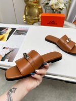 原版原标橡胶底P： 真皮大底： Hermes爱马仕 size:35-44专柜新款一片拖，1：1复刻 Hermes春夏 爱马仕新款官网同步轻盈夏日凉鞋，爱马仕的经