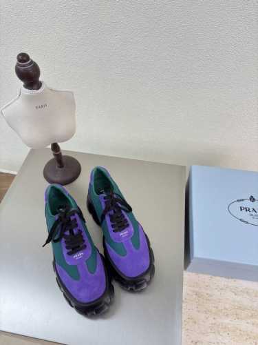 男女款 经典厚底 绑带系列 prada P390 男款10 搭配三角标 Logo 的设计和简约的线条 很有格调 简单纯粹得色调 原版开模 舒适炸街 ——————