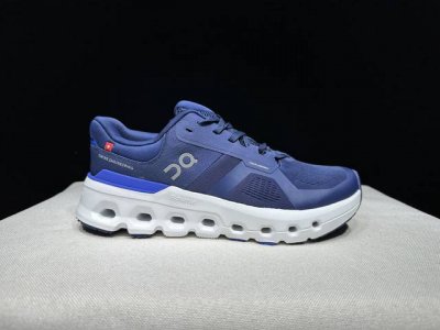 顶级版本On昂跑 Cloudrunner 2 织物 舒适百搭 减震透气轻便 低帮 生活休闲鞋。瑞士高性能运动品牌on打造的此系列作品，鞋面由再生聚酯纤维和网眼布