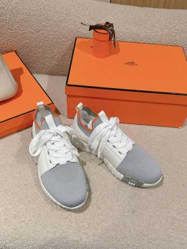 工厂价 爱马仕 Hermes 2024春夏经典情侣款 Flex 休闲系带运动鞋 H家编织bolduc细节厚底拼色一脚蹬毛线袜子跑鞋 材质：进口环保梭织羊毛面料