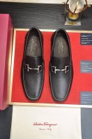 出厂价 Ferragamo 菲拉格幕 高端牛里 新款 Ferragamo* 顶级版本 菲拉格幕经典正装皮鞋！选用进口原版牛皮，内里头层舒适牛皮内里！原版耐磨橡胶
