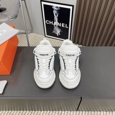 出厂:情侣 独家顶级版本 Dior X Levis Hamilton 联名情侣胖丁面包鞋 情侣厚底面包鞋 迪奥与汉密尔顿合作推出了以运动为中心的生活方式胶囊系列