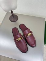 BOTTEGA VENET*女士Astaire乐福拖鞋 原版一比一做法 一致结绳五金酒红色 当今流行的又一趋势 天花板啦最全色百搭 精致平底 包裹面料 同色跟皮