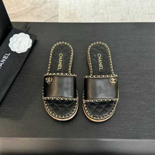 CHANE*｜小香25C春夏新品度假厚底链条双C爱心凉拖拖鞋这一季度假凉拖系列真的超美 搭配链条双C五金装饰 简约百搭上脚超级美的 怎么看怎么好看 Go 材质：