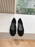 顶级品质saint Lauren＊T 圣＊罗兰lee金属扣单鞋 Ys＊L姐姐的美丽尤物高跟鞋 又是人间圣罗兰 Rose同款的小方头 高跟鞋化很好修饰脚型，奢华金
