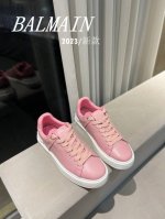 女款 男款 Balmain 巴尔曼 巴尔曼 最新 春夏 经典运动鞋 独家首发 香港、美国、巴黎各大时尚博主及明星同款。 男女同款休闲鞋 。 海外订购原版，1:1