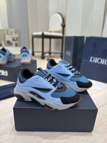 出厂价： 顶级版本 Dior 迪奥 经典款 B22系列 网面 休闲 运动鞋 老爹鞋原版购入开发 做货 国外超火的D家 运动 老爹鞋 市场最高品质 原版爆拆 完美