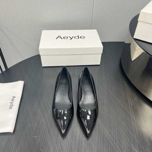 出厂: 独家顶级版本 Aeyde小众潮牌24Vs春夏新款系列 尖头低跟单鞋 原版一比一打造舒适度、包裹性都比较好。个性十足，很好驾驭各种风格衣服搭配 面料:原版