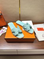Hermes 爱马仕H拖平纹系列！鳄鱼纹 蛇纹牛皮上脚颜值超高！原版鞋1:1制作，顶级版本，上脚非常舒服大方，大牌名明最爱的奢侈品高档华丽的完美结合一体,为你展