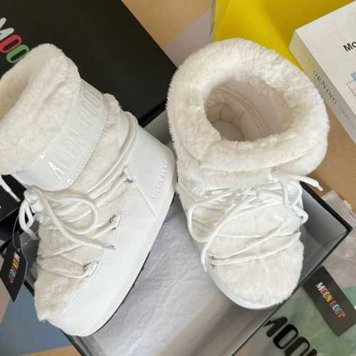 顶级版本：毛款 Moon Boot 经典月亮靴 Icon Nylon尼龙短筒 户外 防水 雪地靴 棉靴 短靴 原版购入开发 做货 这款moon Boot 月亮靴