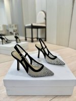 出厂价： Dior 迪奥 2025春夏走秀新款bling...bling...水晶鞋 Capture系列高跟女鞋 明星同款水钻方头藤格纹图案猫跟拖凉鞋 市面顶级