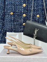 厂价 Jimmy Choo｜周仰杰经典珍珠高跟鞋系列 我们家jc一如既往品质优越 低调不失华丽 性感又不显张扬说的就是这款 上脚太好看了 鞋型是大家都爱的秀气款