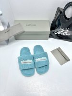 独家发售 S 巴黎世家秋冬潮品 羊羔毛毛拖 ！ Balenciaga Political Campaign 徽标刺绣！ 欧美名媛 明星 网红girl 大爱款 精