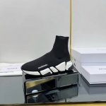 出厂价Pp 顶级Balenciaga巴黎世家毛线飞织靴 升级版推出Speed 2.0 版本全新袜子鞋原厂货 绝非通版 袜子部分可以把脚背和脚踝完全包裹起来， 鞋