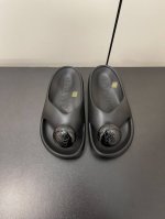 loewe24夏季新款罗意威面包拖鞋 设计超可爱 胖乎乎的感觉 配色也很吸睛 夏日清爽风 原版模具材质 35-40 40不退换