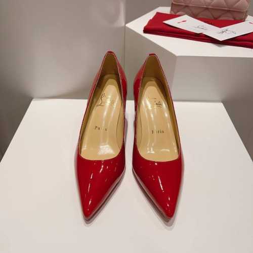 顶级版原版盒 Christian Louboutin s原版做货重工CL经典漆皮高跟鞋系列～ 鞋面：黑于红的极致冲突，完美诠释正装高跟鞋的经典，楦型线条感修长优