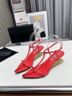高品质出厂 水晶跟小众潮牌网红款 Jil sander 2024吉尔 桑达早春凉鞋系列！春夏最新爆款时髦水晶跟坡跟尖头带子凉鞋这款真的绝了 时髦到飞起想不到有任