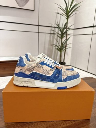 工厂价 顶级代购版本 情侣款 Lv 路易威登runner Tatic 运动鞋 老爹鞋 L家2024 春夏秀场推出 Lv Runner Tatic 运动鞋 驴牌