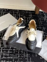 代购级420 27Quai 25Ss 春夏新款 走秀款德训 拳击鞋 休闲鞋 设计理念源于拳击鞋和芭蕾舞鞋两者的结合，动感而柔美～体现了纯正的运动元素和混合的魅力